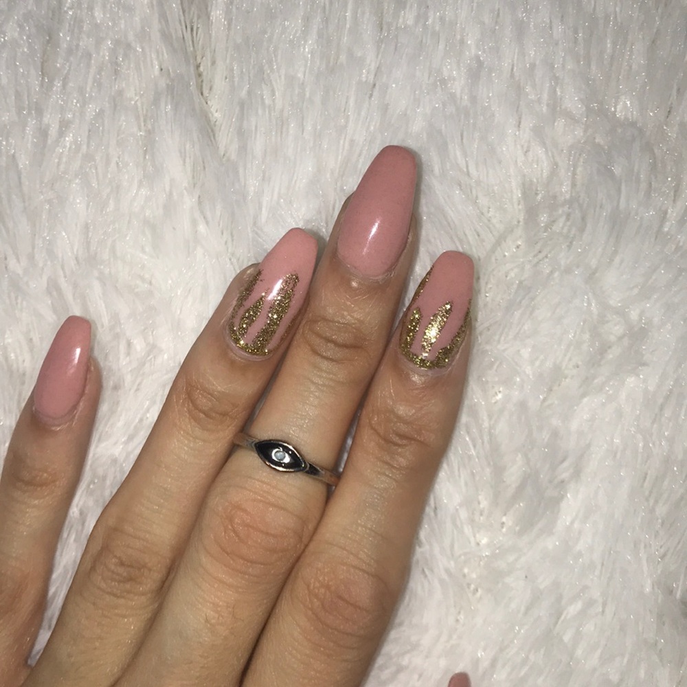 Mid finger ring